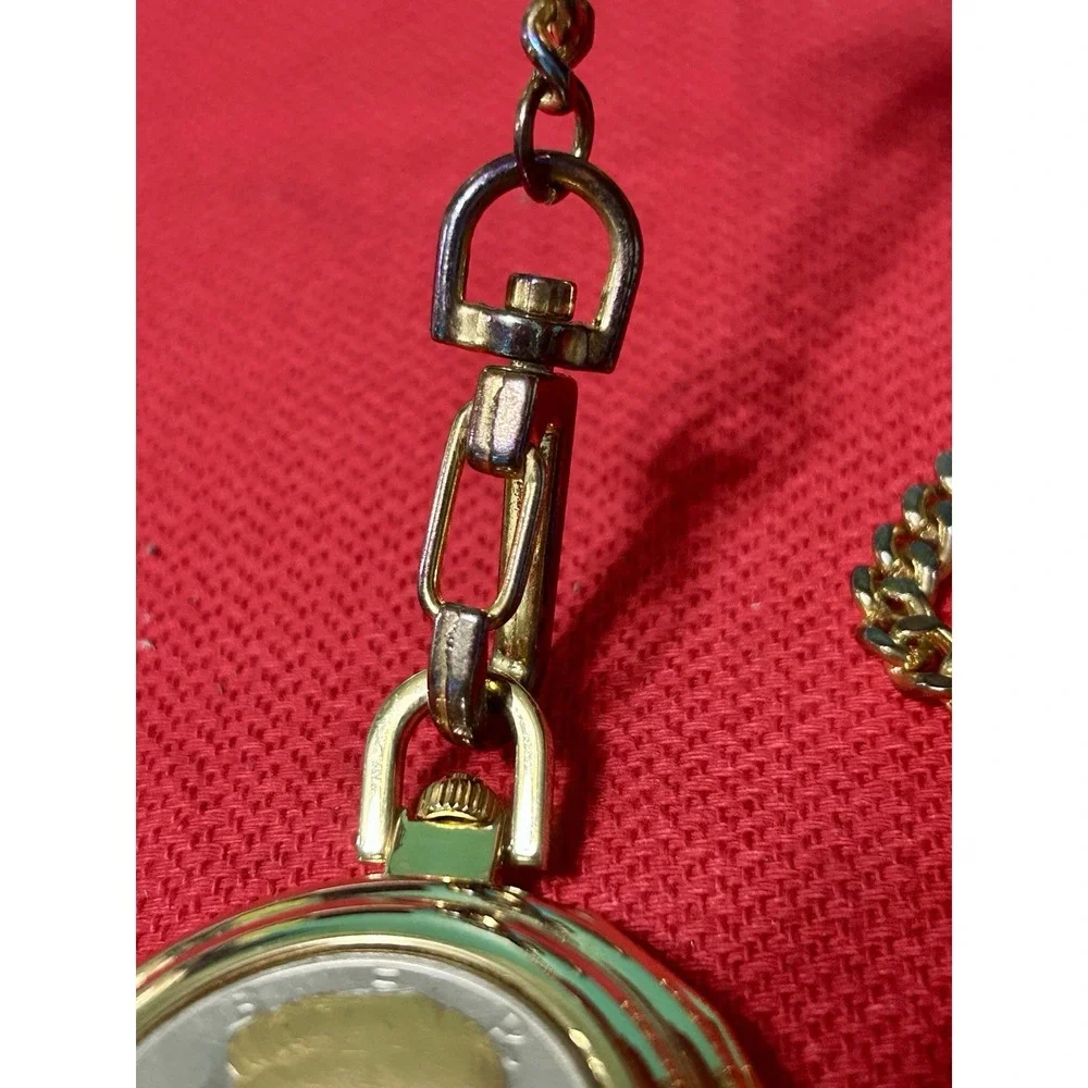 Vintage Brut Quartz JFK Bicentennial Gold Tone Half Dollar Coin Pocket Watch